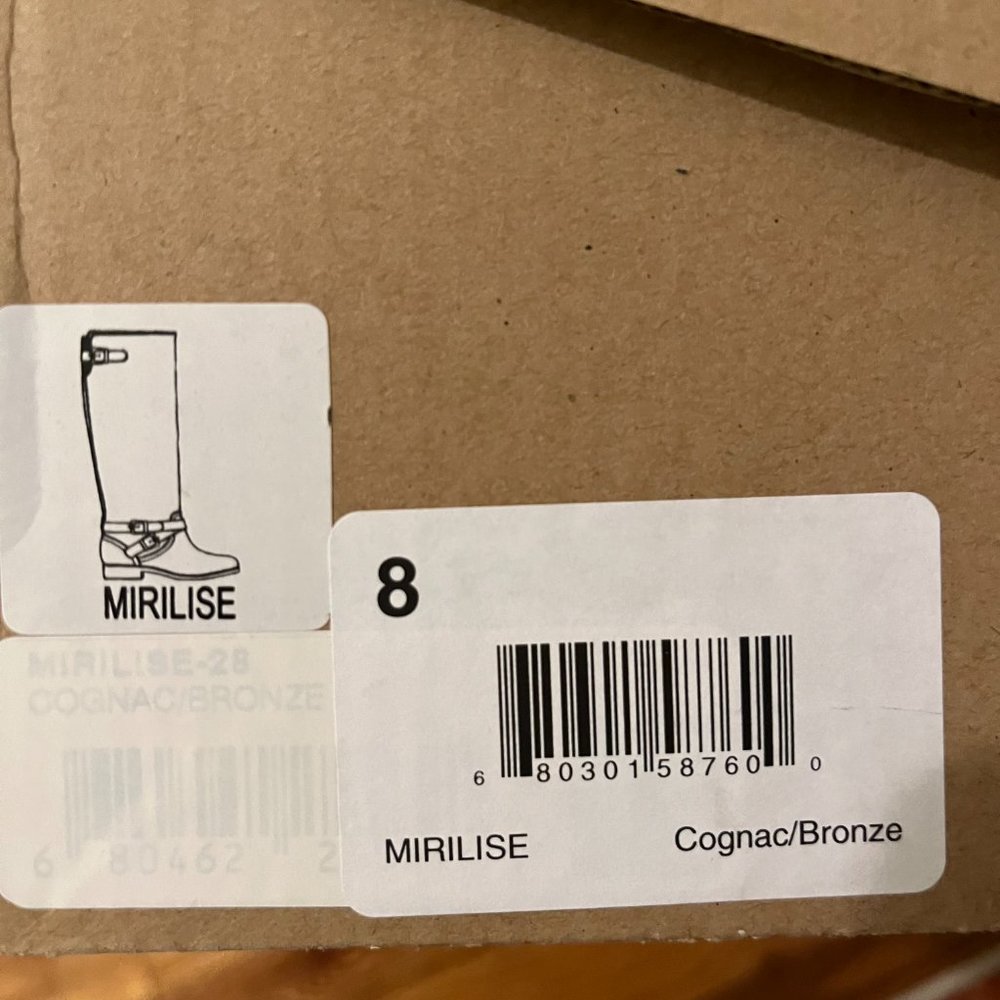 Tall Brown Boots w/Chunky Heel (size 8) - Picture 3 of 6